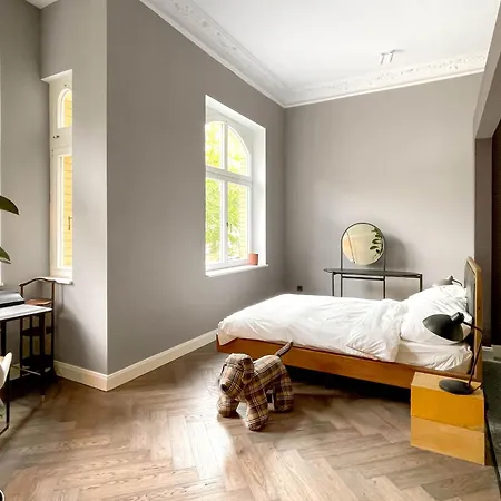 Weinvilla 1901 شقة ناومبورغ